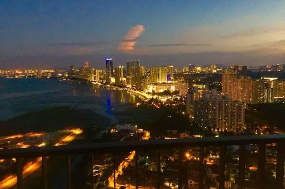 Sunrise View Residence George Town Exterior photo