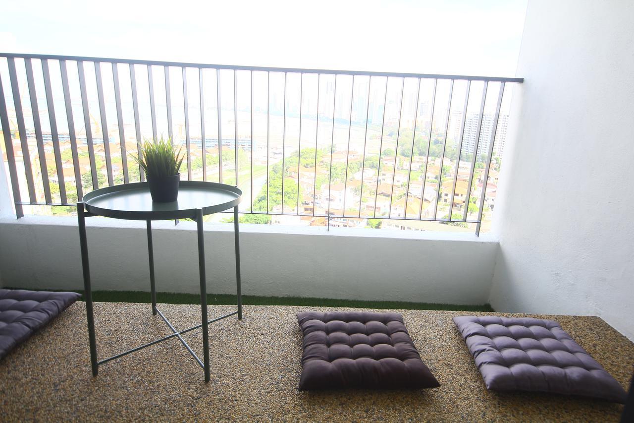 Sunrise View Residence George Town Exterior photo